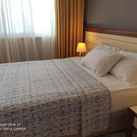 Nostalgia World Pension Hotel Kızılot Bagian luar foto